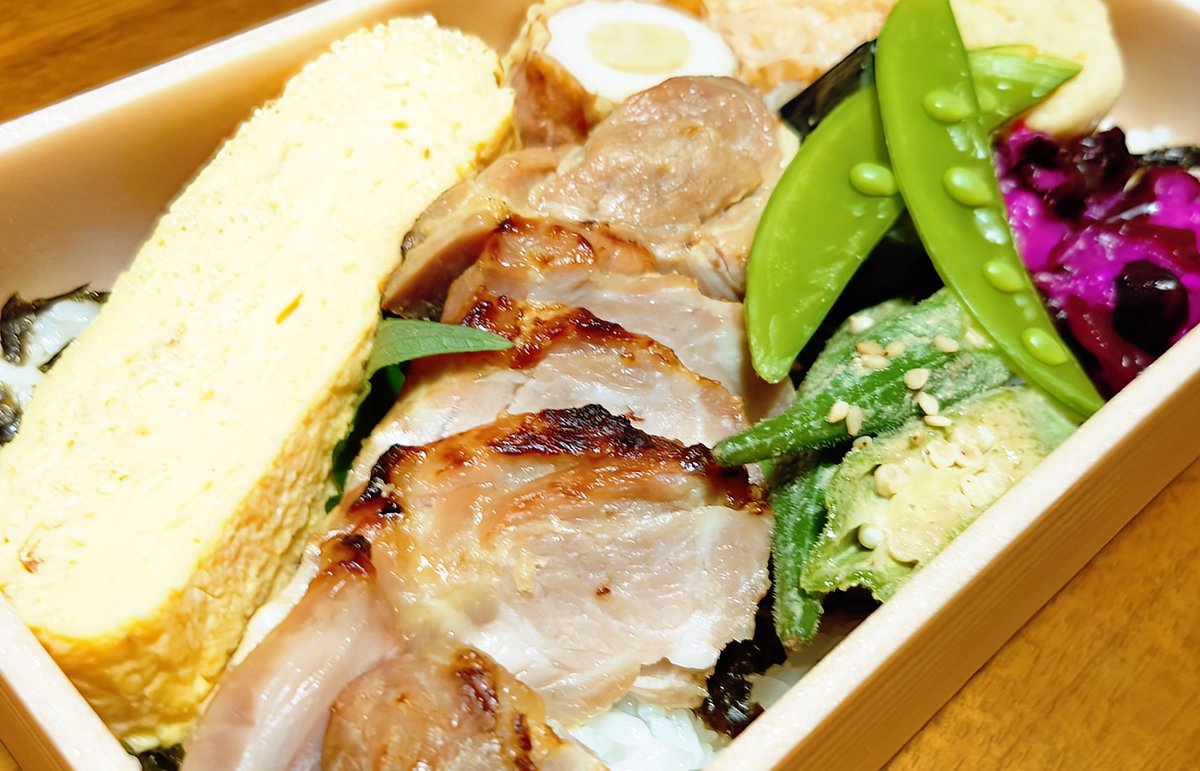 今日は、Mさん（ex.ASURA）が昨日お店をopenされたとのことで、お弁当を買いに行きました！！

"お万菜　一よし" obanzai-hitoyoshi
福岡市中央区、平尾駅のすぐ近くです。

特選弁当と９種盛り合わせ、真鰯の梅煮をいただきました！あのですね…各おかずについて語りたいぐらい、美味しかったです😭