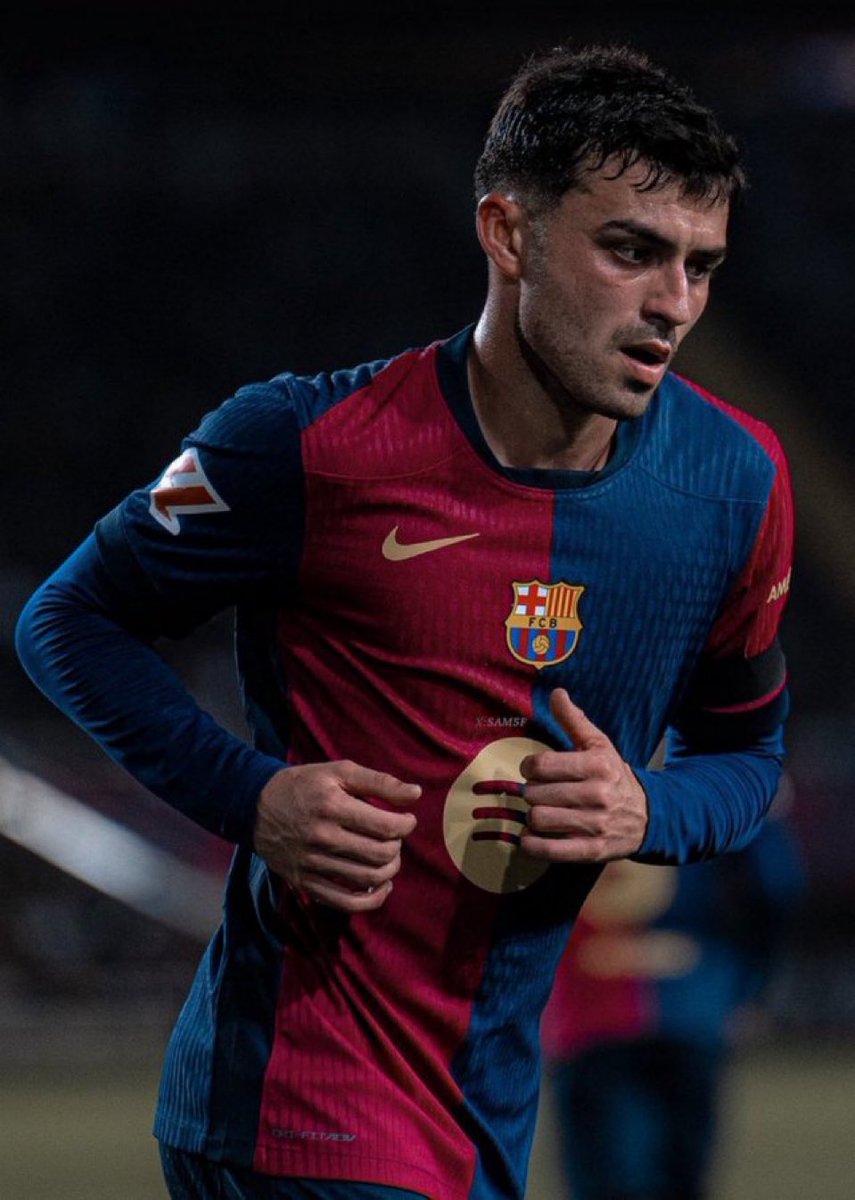 Basil5FCB's tweet photo. The best midfielder in the world plays today 🇪🇸🪄 https://t.co/cZS5g12Epk