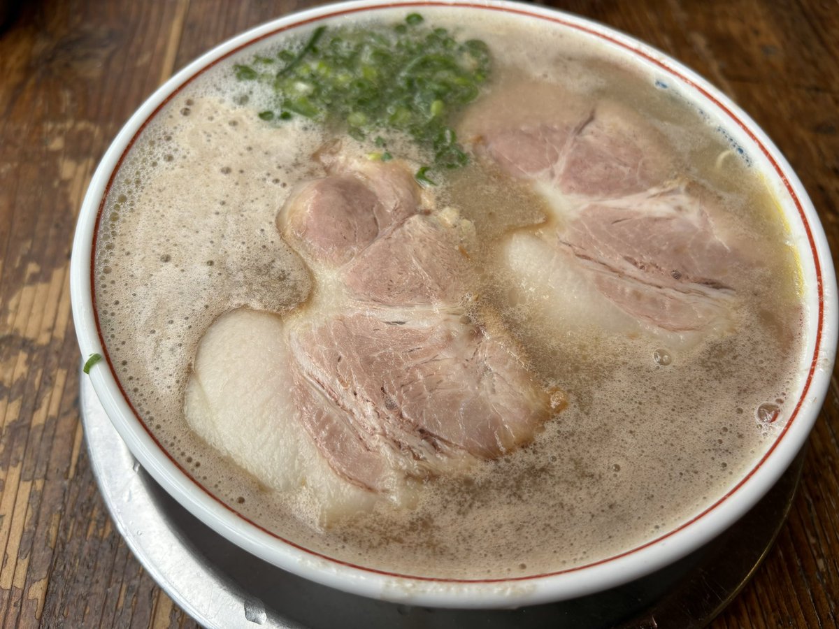 machako_m's tweet photo. 先週トクたびマイルで福岡旅行に行ってきました。全部美味しかった！

#博多だるま総本店
#中洲屋台伸龍
#やまや別邸西中洲
#らーめん暖暮 https://t.co/meNQDn148I