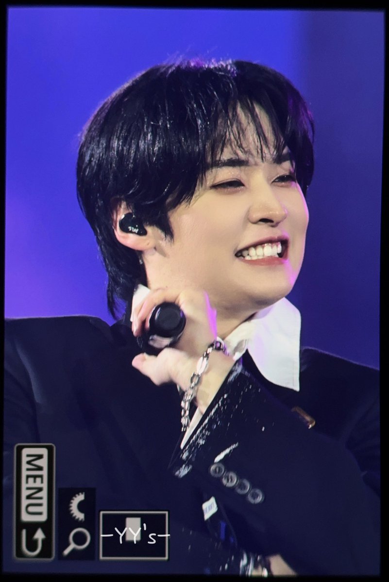 241019 DOMIATE SYDNEY

#StrayKids #SKZ #스트레이키즈 #스키즈   #리노 #LeeKnow