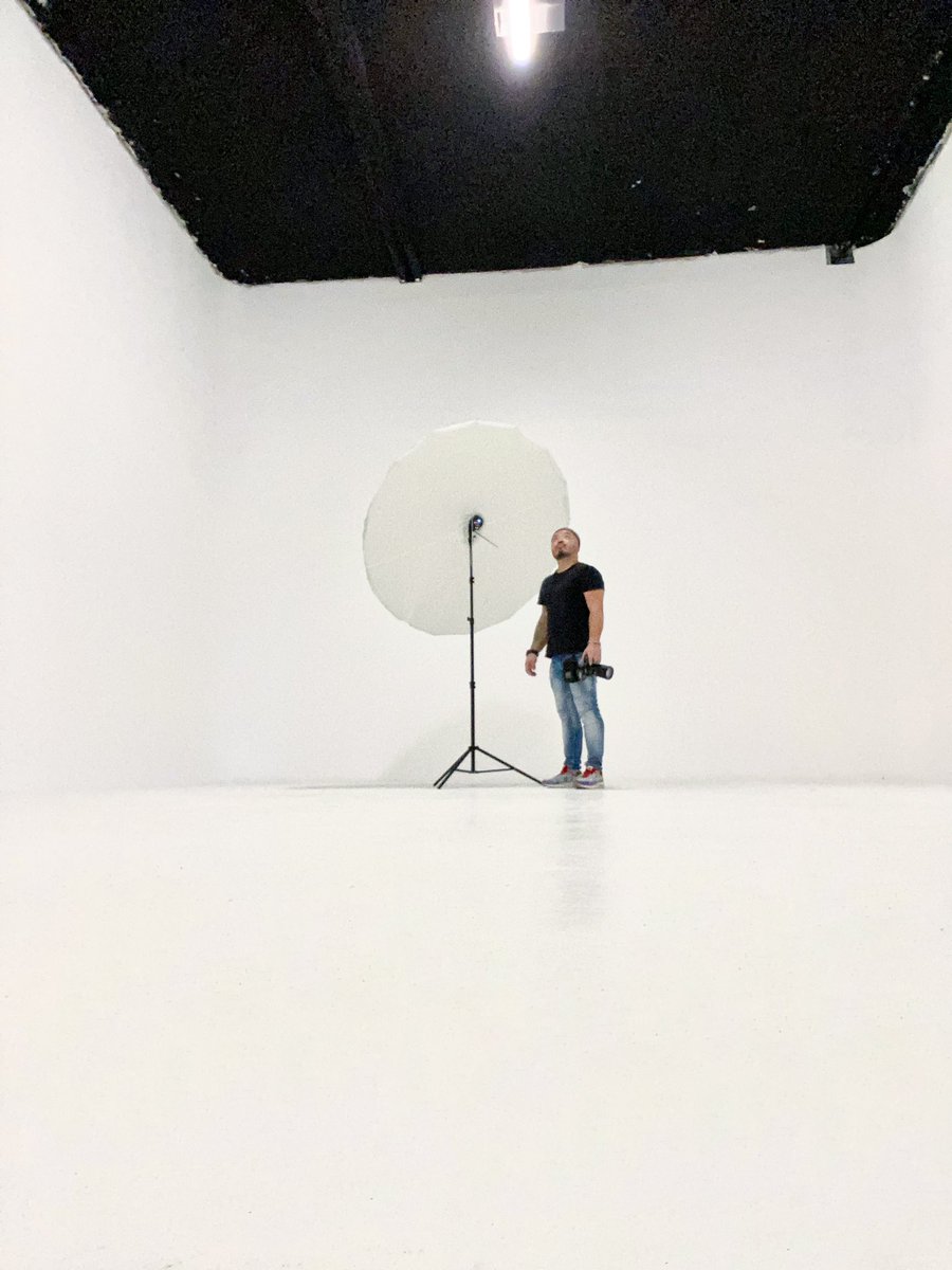 Cyclo or not cyclo ❓

#photographers