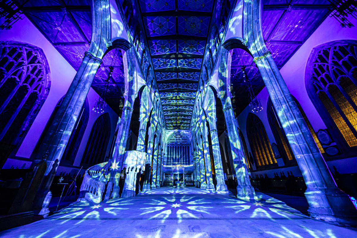 HullMinster's tweet image. Tickets selling fast!

Join us for the return of Luxmuralis with their stunning light show, ‘Science’. Explore the human understanding of the physical world around us.

Tickets available now via hullminster.org/science-by-lux…

 #LightShow  #ExploreScience
