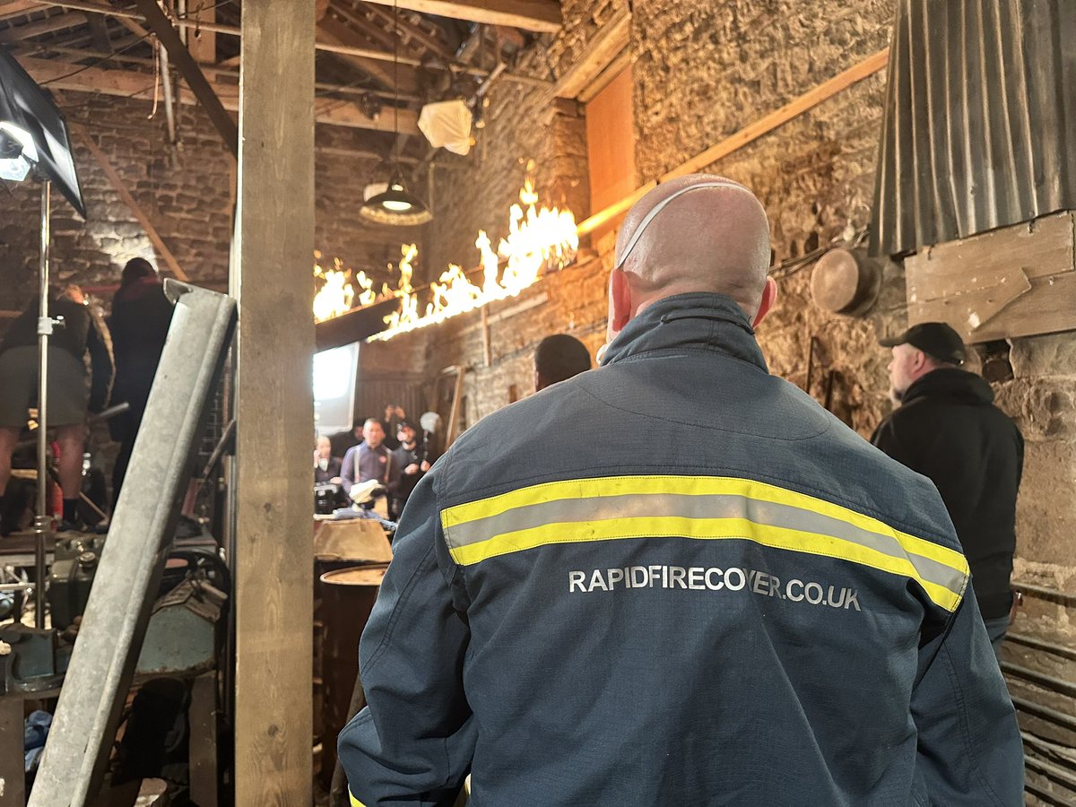 RapidFireCover's tweet photo. 👨🏼‍🚒We’re Recruiting👨🏼‍🚒

We’re looking for firefighters based in Staffordshire, West Midlands, Shropshire, Cheshire &amp; Manchester to work from our Cannock Base.

Email recruitment@firecover.tv with the details in the post &amp; we’ll be in touch.

#weareRapidFire 🔥🚒 #Recruitment #SFX https://t.co/40KZDZcDSD
