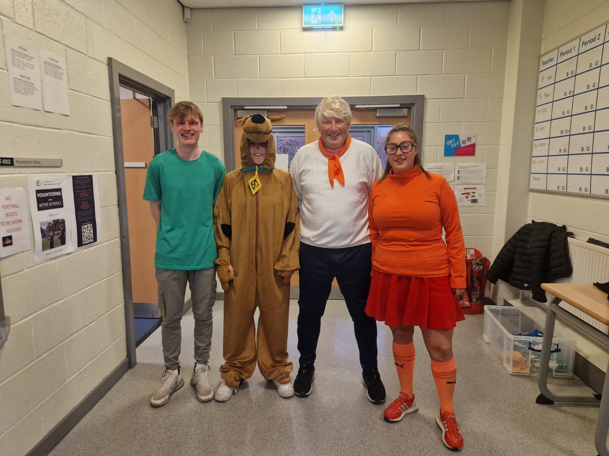 ForgeFootballAc's tweet photo. A great October camp this week with Sauchie Juniors Academy

Yesterday was our fancy dress day for Halloween 🎃 Where we saw some great outfits from the kids and our coaches dressed up as the characters of Scooby-do.

Well done to everyone who took part in a great week. 🙌⚽️⚽️👏 https://t.co/6Zu1xcNLvC