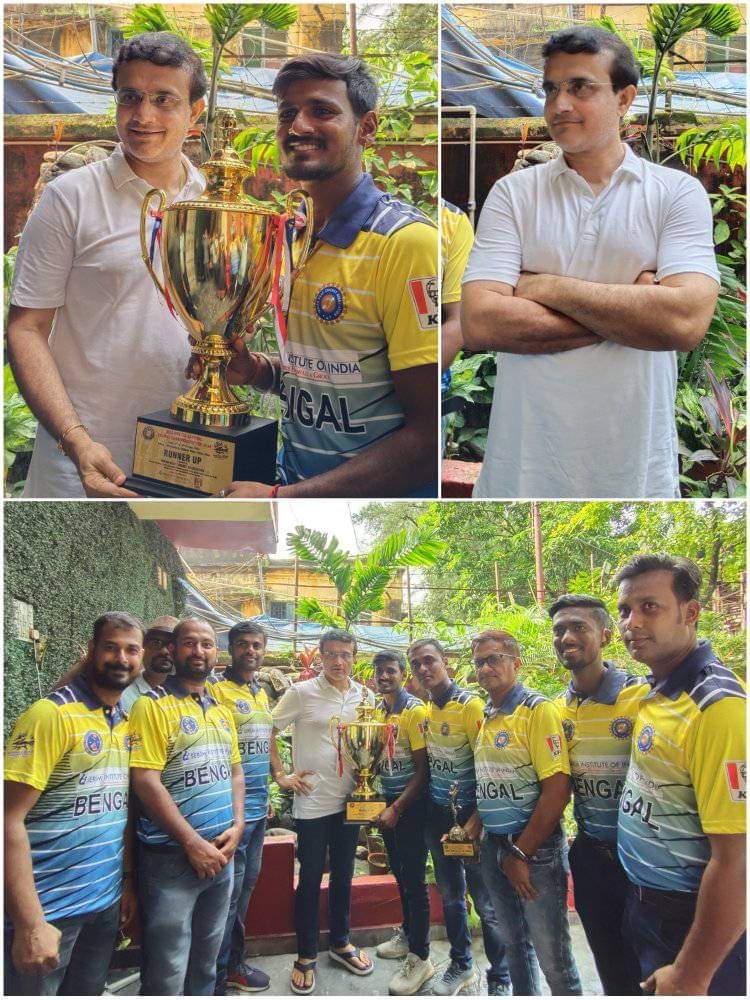 MaharajerD's tweet image. 8th IDCA Runner-Up Bengal Deaf Team meet Sourav Ganguly... @SGanguly99
.
.
#idcacricket #bcci #bdteam #indiandeafcricketassociation #cricket #bengalcricket #runnerup #indiancricket #cab #dada #SouravGanguly #souravgangulyofficial #souravgangulyfan #dadagiri #latest