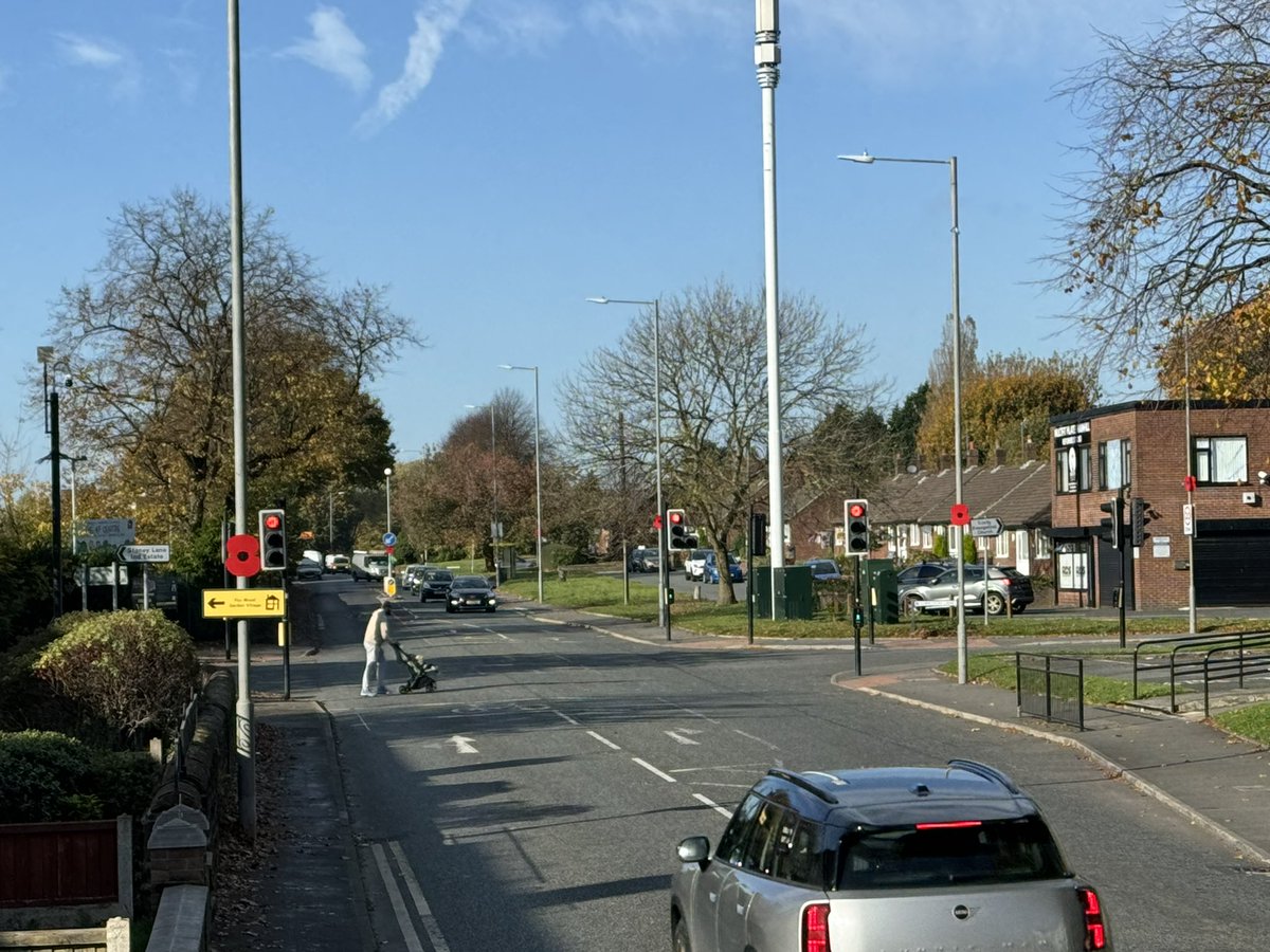 Rainhill Parish Councillors and Rotary members have been out this morning putting up 80 poppies across Rainhill. We’ve covered from the Stoops to the Holt. 

It is important that we always remember the brave men and women who have served our country both past and present 🇬🇧