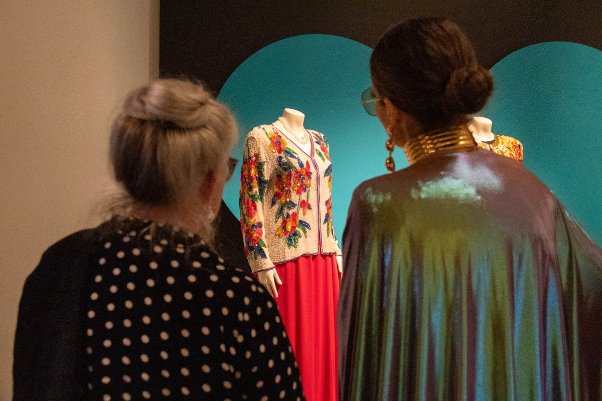 LeverArtGallery's tweet photo. Now open, our dazzling new exhibition considers the enduring appeal of sequinned and beaded evening wear, from the 1920s to today ✨  
Bedazzled is a free exhibition, with donations welcome: https://t.co/BPDzE6M1ny https://t.co/ypJqyGWeVF