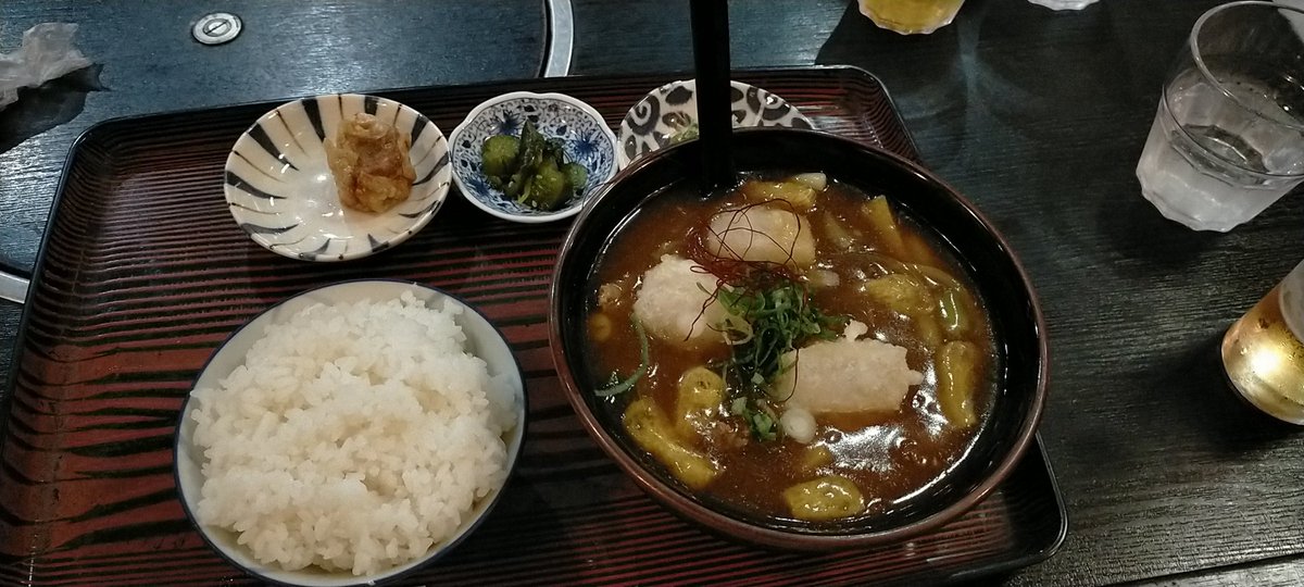 tm71244796's tweet photo. 妻と次女と共に期日前投票に行ってきた。

この国の国民の半分くらいは国政選挙に行かないらしい。

選挙が自分の暮らしに直結することを理解していないのかな。

投票帰りのカレーうどん◥█̆̈◤࿉∥ https://t.co/HgindlPmZW