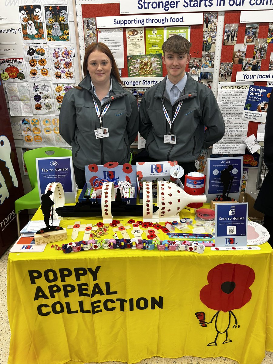 RobStevenson6's tweet photo. @BSDCofficial The L3 Y1, Protective Services Course starting the Poppy Appeal with Lord Mayor at Tesco’s. https://t.co/RXKA0jV5gK