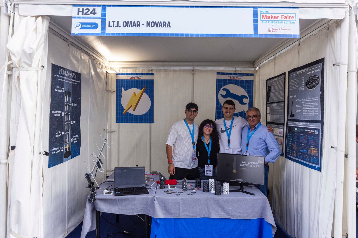 MakerFaireRome's tweet image. #Fonchsat è un #satellite per il monitoraggio #ambientale, in grado di analizzare la qualità dell'aria attraverso sensori innovativi progettati con nanoparticelle magnetiche e di ossido di zinco.
La sua importanza? Fondamentale se consideriamo l'impatto che gli inquinanti