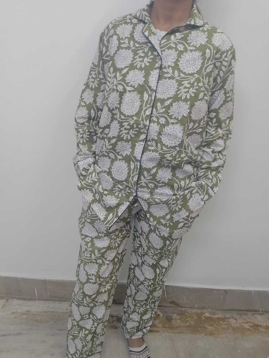 CAndcrafts's tweet photo. #indianpajama #handblockpajama #summerwear #nightwear #bridegift #giftforher https://t.co/nCYkQAJoa7