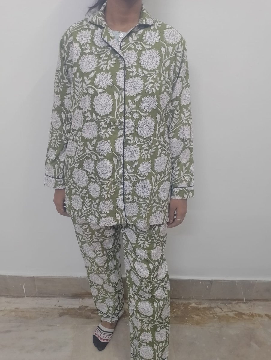 CAndcrafts's tweet photo. #indianpajama #handblockpajama #summerwear #nightwear #bridegift #giftforher https://t.co/nCYkQAJoa7