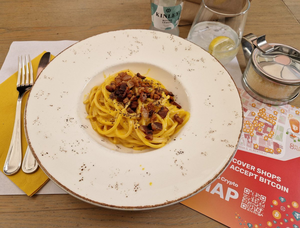 Headed to the city center for a quick lunch during the conference break, enjoyed my Spaghettoni alla Carbonara + Espresso and payed with #Bitcoin 😋.

Thank you for making this possible <a href="/LuganoPlanB/">Lugano Plan ₿</a> <a href="/luganomycity/">Lugano</a>!