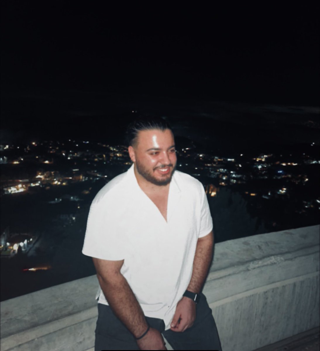 By age 25, you should have a circle of 

friends comfortable talking about 

investing, money, and self-improvement.