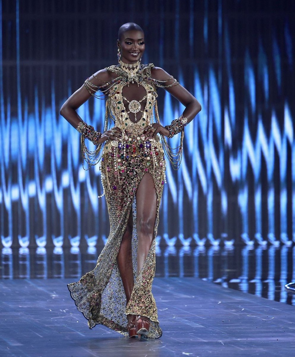 GOSSIP ROOM tweet media