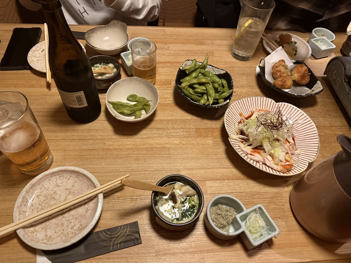 ClariS_0223's tweet photo. ライブ後の打ち上げ！ https://t.co/Gj6g1xU8uw
