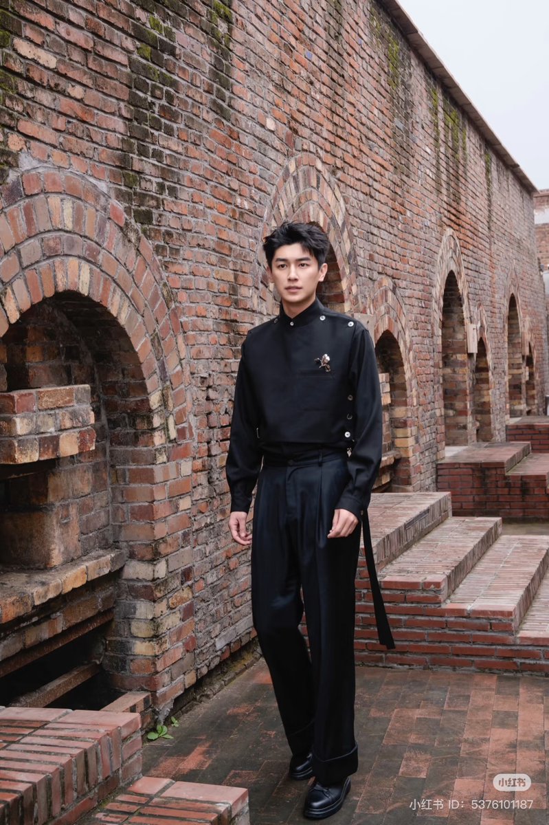 dramapotatoe's tweet image. #YangXuwen updates Xiaohongshu