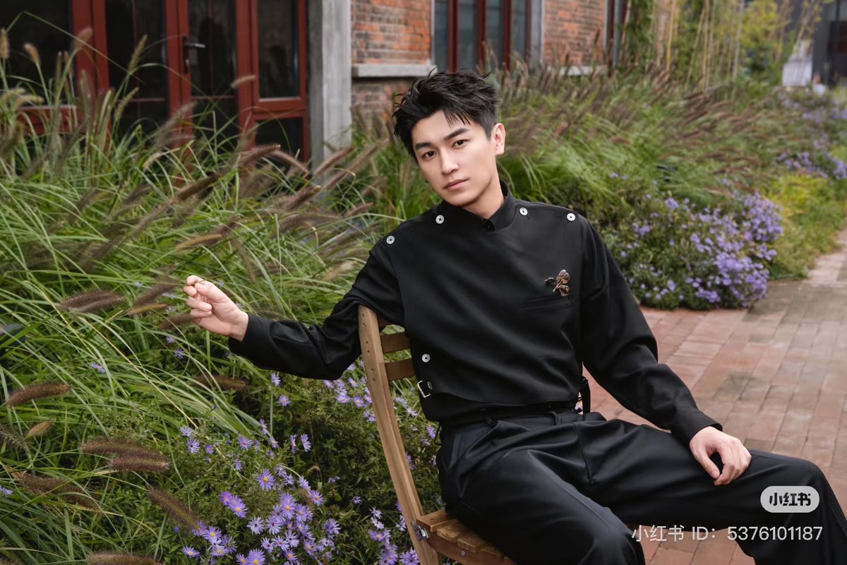 dramapotatoe's tweet image. #YangXuwen updates Xiaohongshu