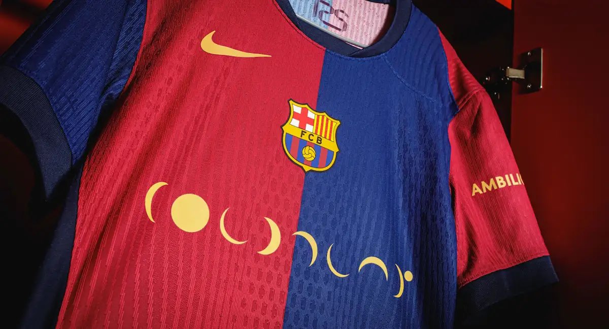 🚨🎁 REGALAZO: Sorteamos la nueva camiseta de Coldplay del FC Barcelona‼️

👉🏼 Para participar:

1️⃣ RT y LIKE al tuit
2️⃣ Seguir a <a href="/Polyccio8/">Pol Alonso 🎙</a> y <a href="/Ctinfo_17/">Ctinfo_17</a> 

✈️ Envíos a todo el mundo.

📆 Ganador tras el Barça-Espanyol.

🍀 ¡Mucha suerte a todos!