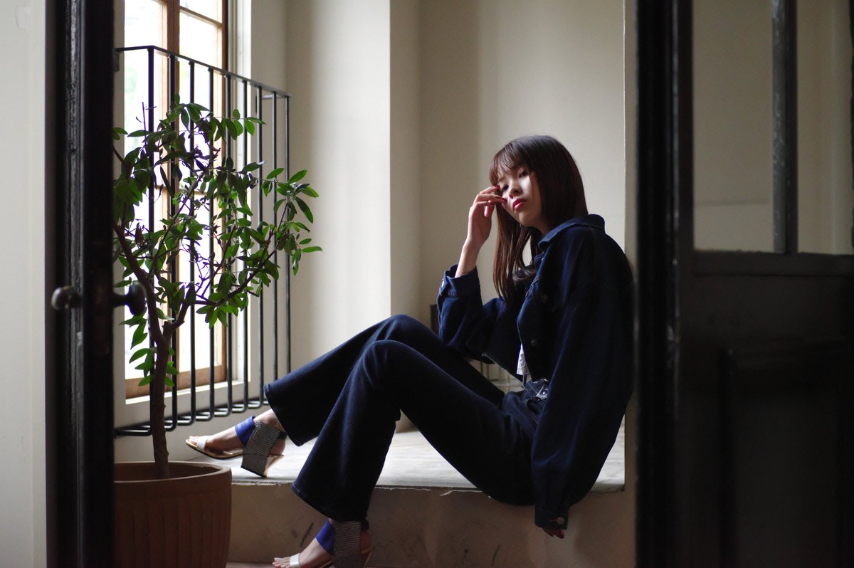 Yamato92679418's tweet image. 今日のyukinoさんは西宮のスタジオで　その3

逆光シルエットで

model : yukinoさん
　　　　@yuki____channel

#CSstudio #アンティークなスタジオ #yukino #CCC撮影会 #魅力的な女性を撮りたい #魅力を写せてるかな #写真が好き