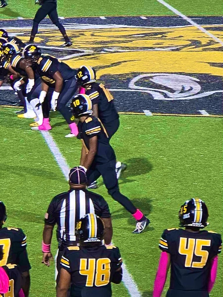 Deontae_Fleming tweet media