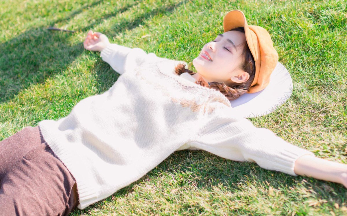 alana hall tweet media