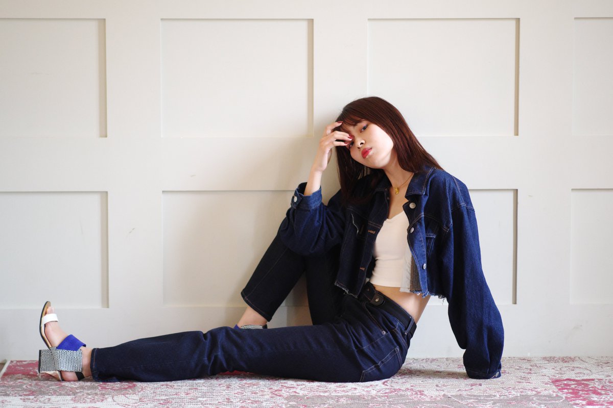 Yamato92679418's tweet image. 今日のyukinoさんは西宮のスタジオで　その5

素敵なサンダルとドヤ顔^_^

model : yukinoさん
　　　　@yuki____channel

#CSstudio #アンティークなスタジオ #yukino #CCC撮影会 #魅力的な女性を撮りたい #魅力を写せてるかな #写真が好き