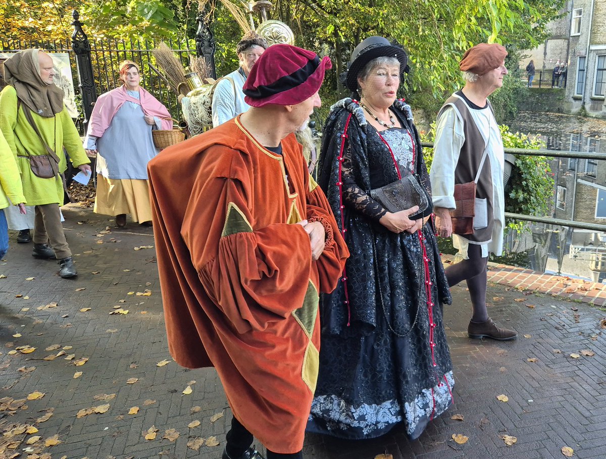 Cor Revet tweet media