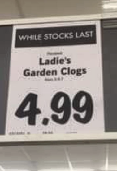 STEcopywriting's tweet photo. Just when I think I’ve seen it all 😅
#TypoTime #SillySigns https://t.co/lgpN0fwwbW