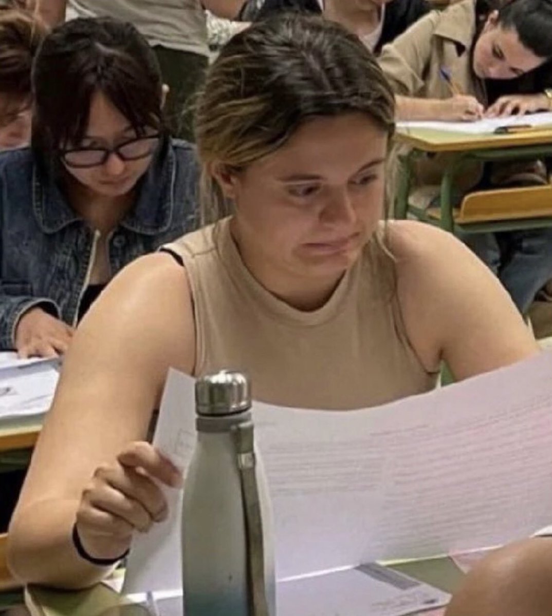 soy ella cada vez que veo un examen: