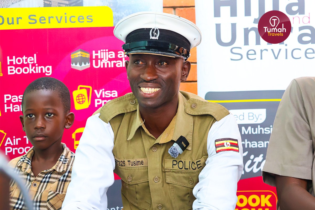 TumahTravels's tweet photo. We are profoundly humbled to present to Mr. Tusiime Abdullah a sacred trip of Umrah in Makka and Madina having been identified for his exceptional and tremendous work as a traffic officer attached to Kira road Police station @GabrielBuule @MODVA_UPDF   @GovUganda @Ugandapolice1 https://t.co/HOPwmaIe8U