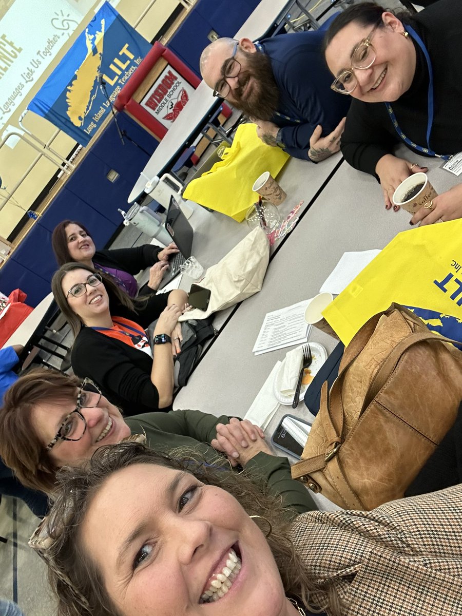 Love learning about World Languages on a Saturday Morning ! ❤️