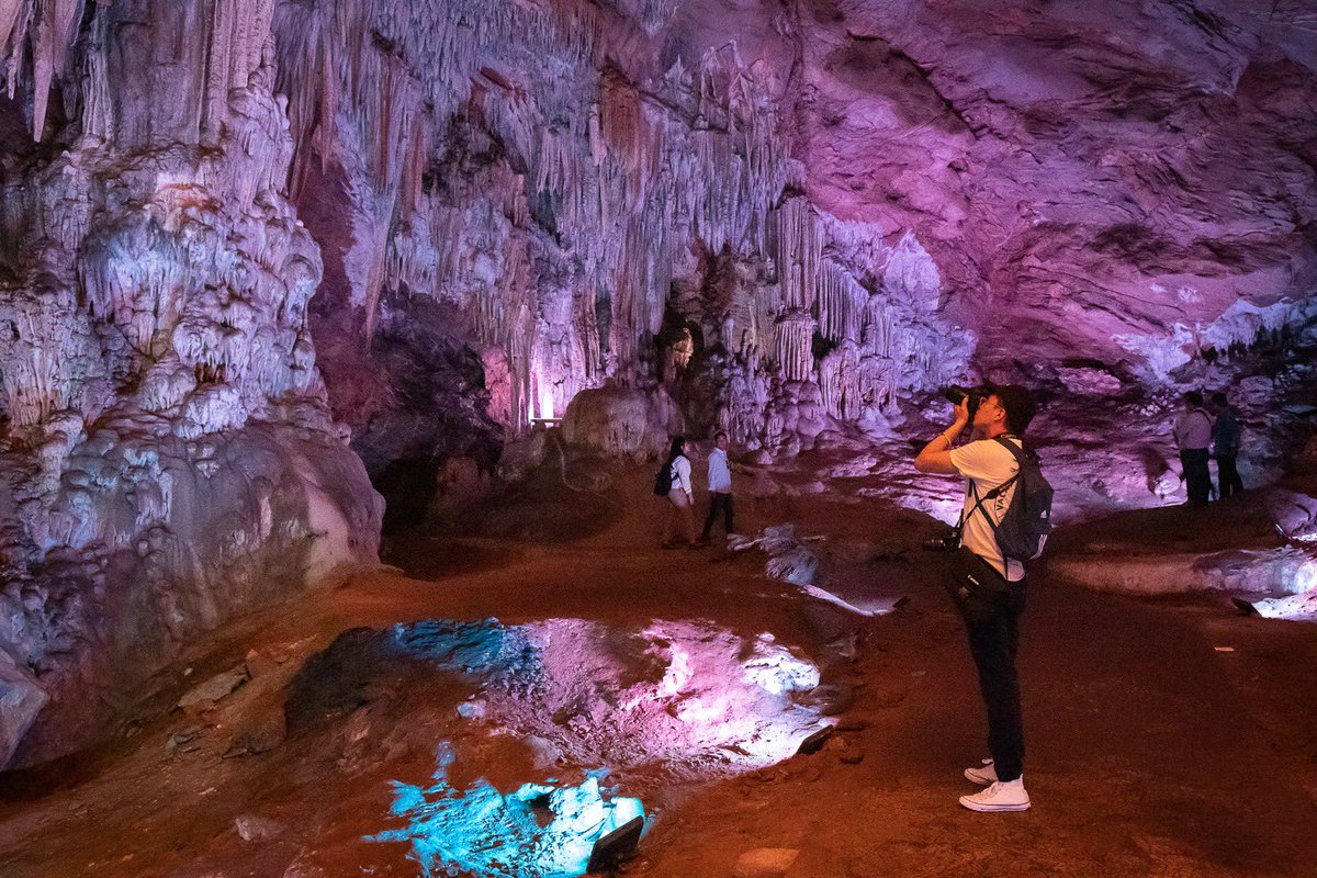 EdomexTurismo's tweet photo. ¡Vámonos de paseo por el #EstadoDeMéxico! Te damos 4 recomendaciones:
🛌 Descansar en un glamping en #Tlalmanalco; 
🧀Compra unos ricos quesos en #Ayapango; 
🏞️Visita el Centro Ecoturístico Xolotl #Jiquipilco;
⭐️Recorrer las Grutas de la Estrella #Tonatico. https://t.co/rIvG2wb8DW