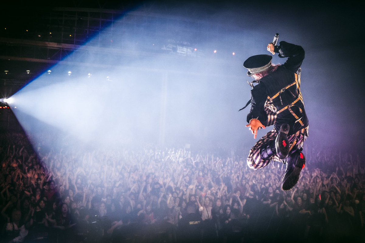 HydeOfficial_'s tweet photo. 明日もぶっ飛ぼうぜ

#HYDE
#HYDEINSIDE
#HYDEINSIDELIVE2024EXTRA
#幕張メッセ
#HYDEアベマ襲来中 https://t.co/XV9LC6C9nF