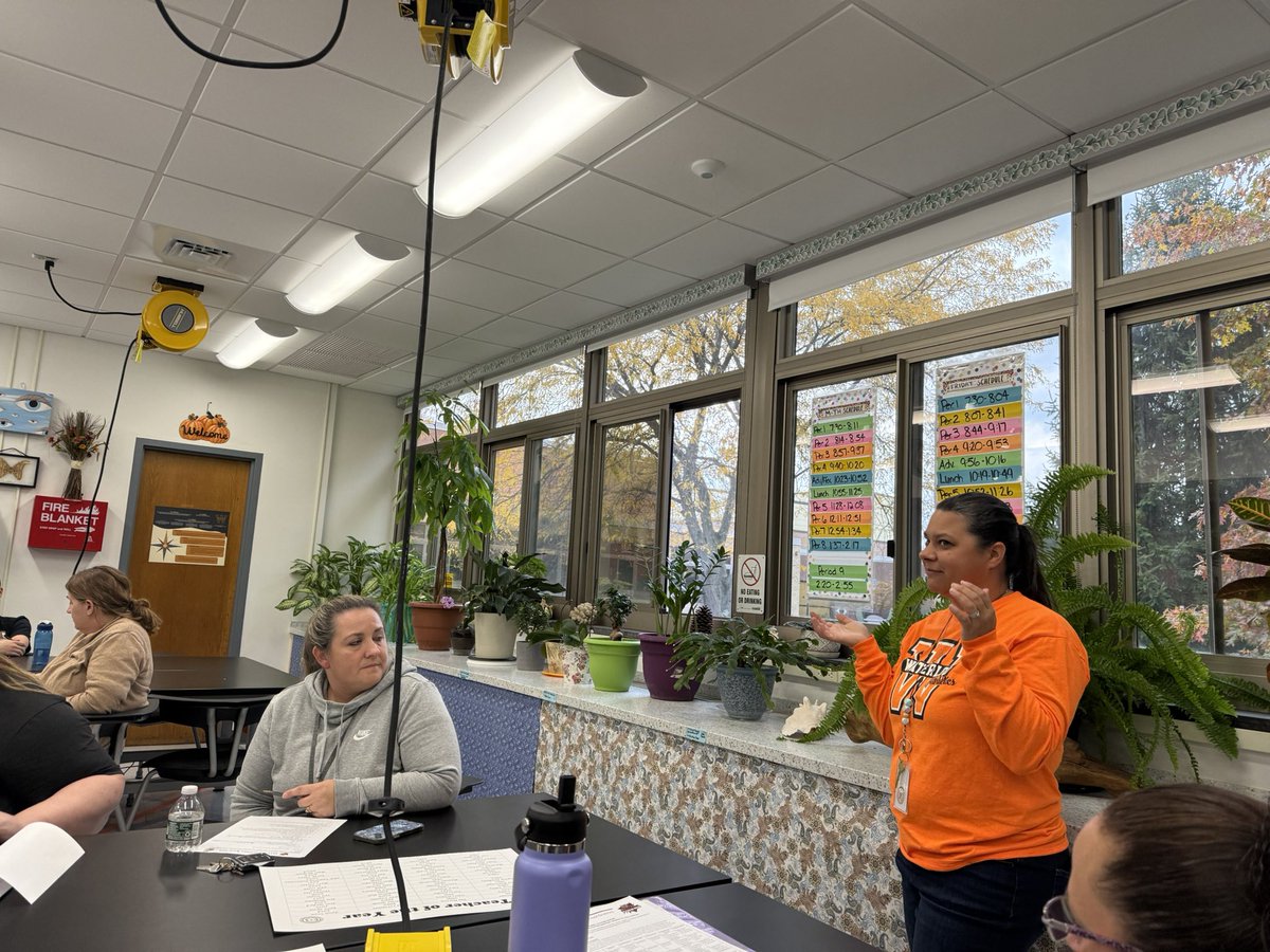 Co-Director <a href="/MrsOConnellWCSD/">Kristen O'Connell</a> advocating to the Waterloo Education Association Executive Board for the continued support of teacher centers. WEA, NYSUT and NYS Teacher Centers continuing to advocate for our teachers <a href="/nysut/">NYSUT</a> <a href="/NYSTC1/">New York State Teacher Centers</a>  <a href="/sahart5846/">Sandra AHART</a> <a href="/waterloo_ea/">Waterloo Education A</a> 
#ForTeachersByTeachers