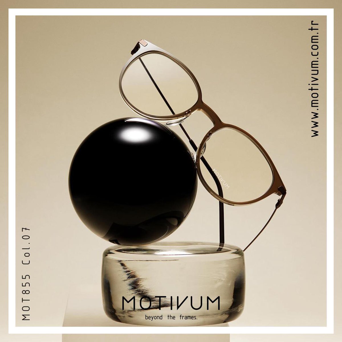 Special.
beyond the frames.

#new #model
#mot855 #series
#modern #simplicity
#lightness
#patenthinge
#sunglasses
#glasses #brighteyes
#motivum #frames
#eyewear #eyeglasses
#glasses #spectacle
#beyondtheframes
#innovation