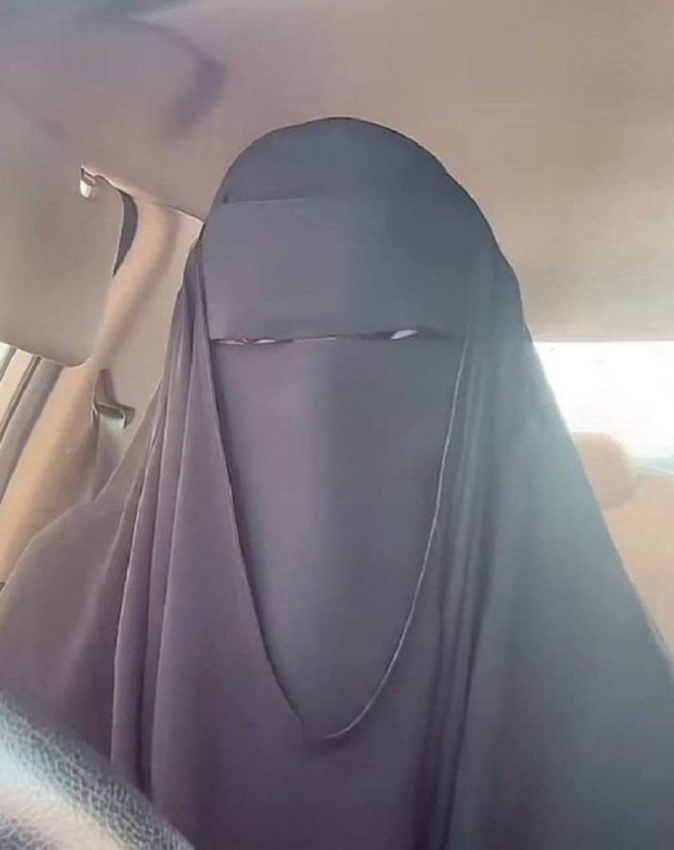 Benonwine tweet media