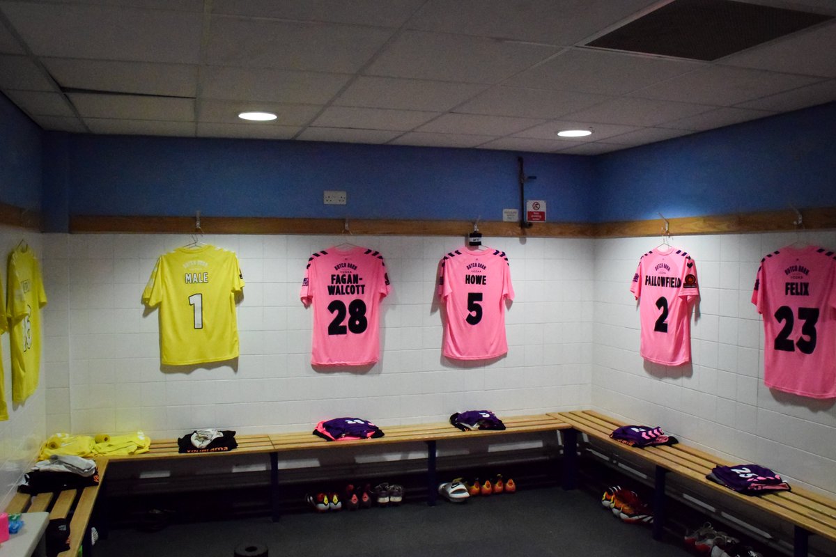 YorkCityFC's tweet photo. 👕 The away changing room here at The Shay Stadium.
#CYFC 🔴🔵 https://t.co/Nw9g3LTtPq