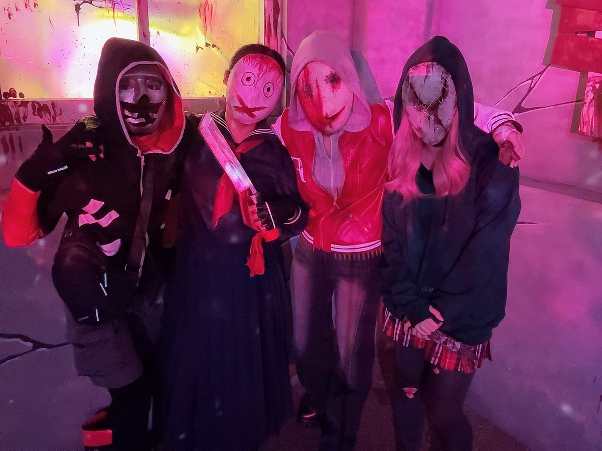 zzapdarts's tweet photo. 에붜랜드에 나타난 양아치덜.. https://t.co/jORdokm9t9