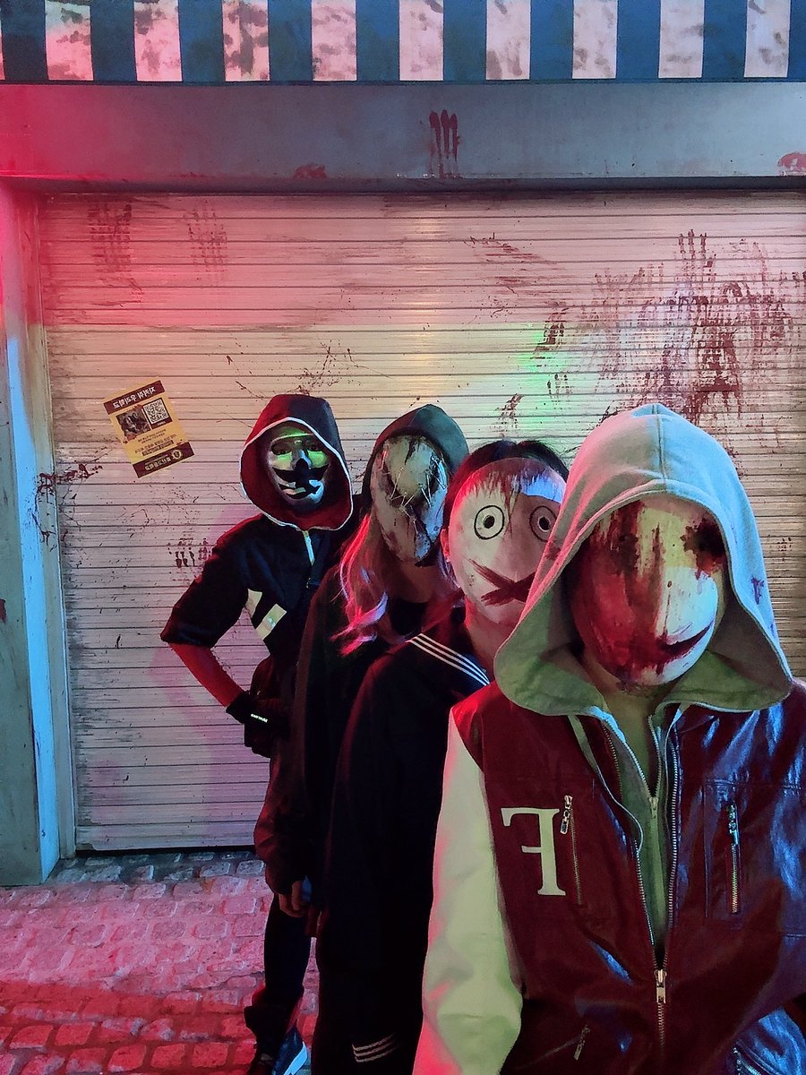 zzapdarts's tweet photo. 에붜랜드에 나타난 양아치덜.. https://t.co/jORdokm9t9