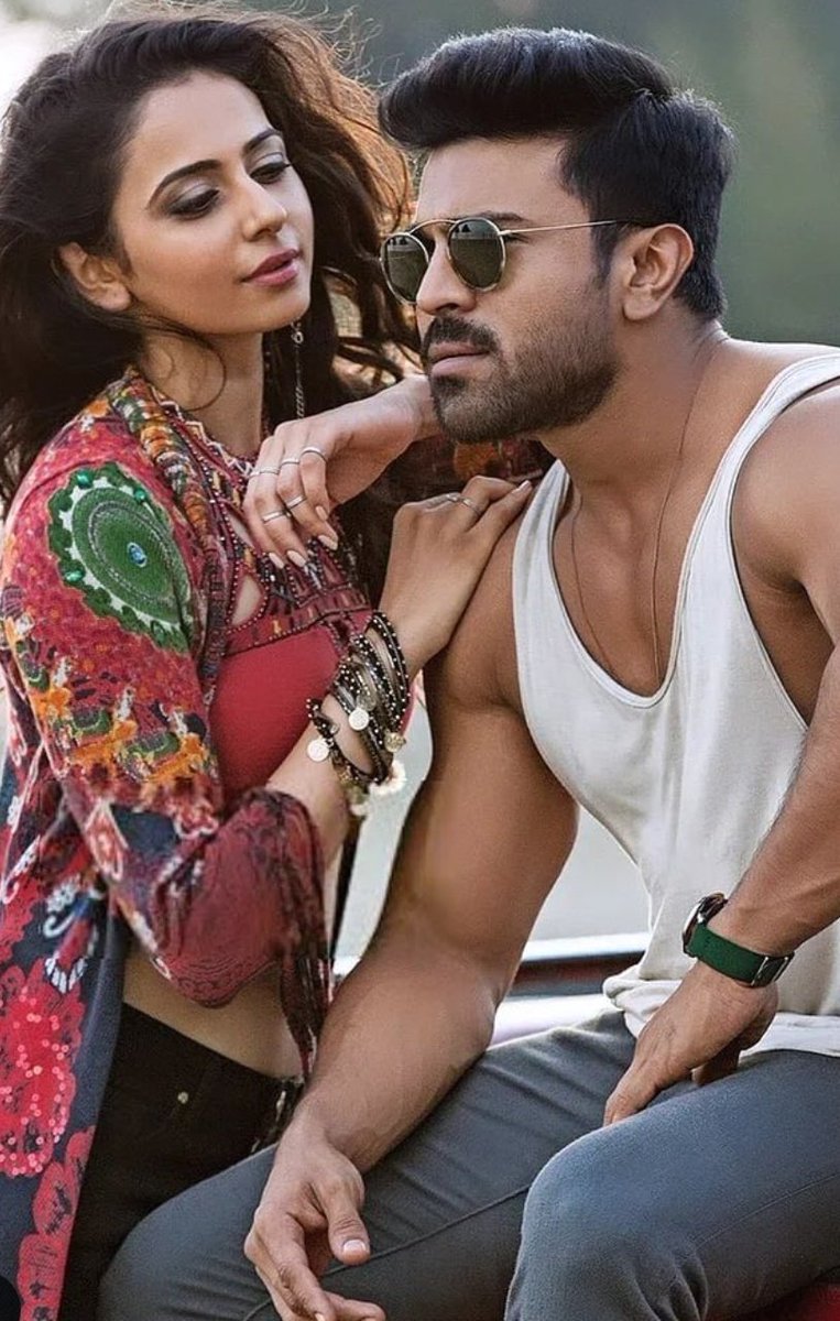 ch76891's tweet photo. Two biggest Actor's and their Two biggest will release soon.
I ask you one tough question and real fan's have to give answer.
Who is Rule the Cinema guy's 
#Gamechanger or #Pushpa2TheRule
Answer is compulsory.
Like - #AlluArjun
RT - #RamCharan 
Come on fast
#GameChangerteaser https://t.co/yvnarINkGZ