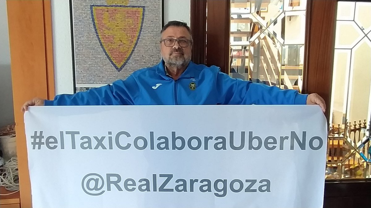 Esta tarde luciremos estos pañuelos y la pancarta en nuestra querida Romareda.

También en el minuto 18 de cada parte cantaremos: Taxi Si, Uber No

Gracias <a href="/FPRealZaragoza/">FPeñas Real Zaragoza</a> por acompañarnos y dar visibilidad.

<a href="/RealZaragoza/">Real Zaragoza</a> 

#ElTaxiColaboraUberNo