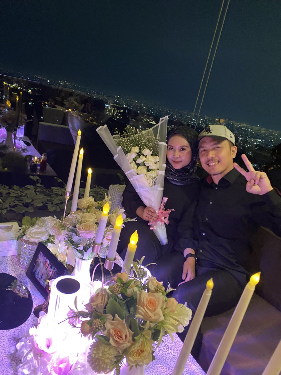 wldnngrh's tweet photo. A decade already? Feels like just yesterday we were two lovestruck newbies. We promised to walk this path together, and we’re still rocking this thing called love (and hate). We’ve had so many laughs, late nights debate, fights, and lessons, u’ve been my rock and roll!! 🖤🤍 https://t.co/503J1gjnj6