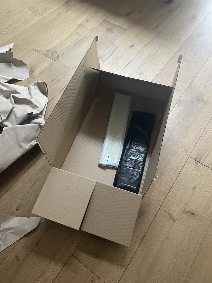 CrowdedEarth's tweet photo. ⁦@AmazonUK⁩  Is your packaging done by robots? That is the only reason I can think of that so much picking is used. Can’t you change your algorithms. It’s such a waste #amazon #packaging #climate https://t.co/af8nXhyDMC