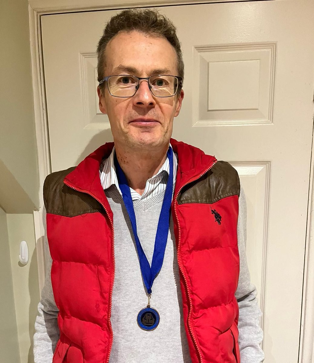 We are delighted to announce that Brian Canavan finished 3rd M55 at the recent Rathfarnham 5k (29th September) receiving his first ever Dublin Championship medal 🥇