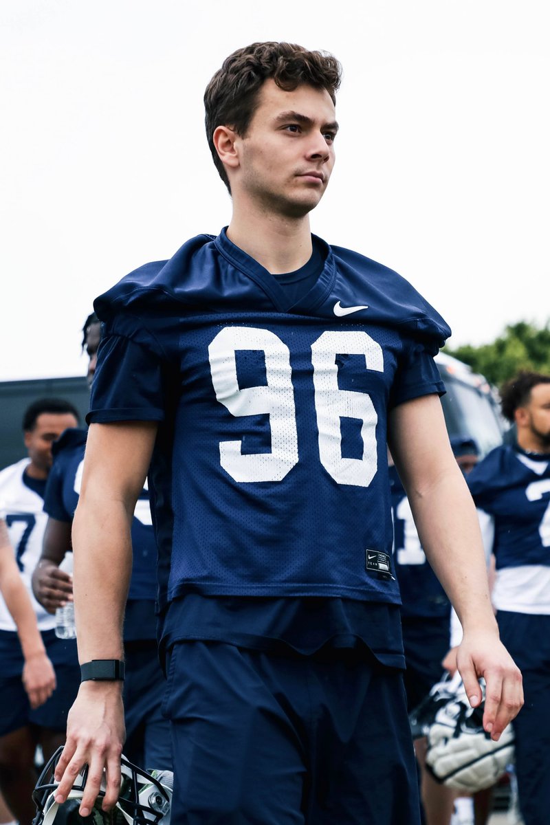 Want 2 take time 2 wish a member of OUR FAMILY Happy B-Day, <a href="/mitchell__groh/">Mitchell Groh</a>, hope u have a great day &amp; a better year! #PSUnrivaled #107kStrong #WeAreFamily