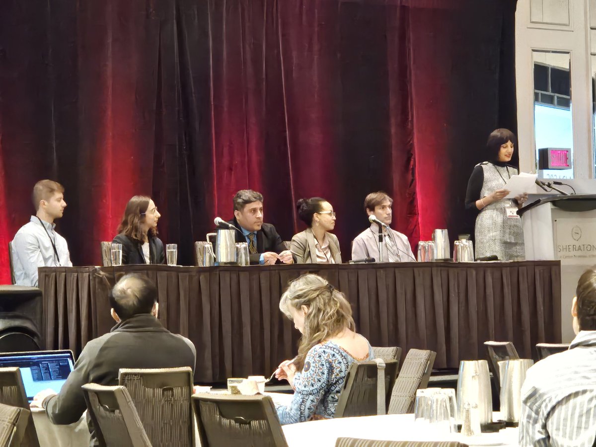 Jorge G Burneo (@epileptologo) on Twitter photo At the #CLAE2024 ictal semiology session. Lateral tonic eye deviation: consider frontal eye fields for localization. Great job by <a href="/appendinojp/">Juan Pablo Appendino</a> and Michelle-Lee Jones. At the #CLAE2024 ictal semiology session. Lateral tonic eye deviation: consider frontal eye fields for localization. Great job by <a href="/appendinojp/">Juan Pablo Appendino</a> and Michelle-Lee Jones.