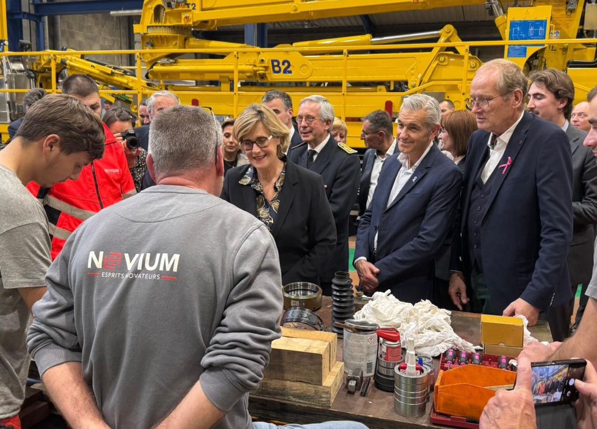 La <a href="/creusotmontceau/">Communauté Urbaine Creusot Montceau</a> a accueilli la ministre <a href="/mapoussier/">Marie-Agnès Poussier-Winsback</a> 
Visite de Novium à Saint-Vallier sur le partage de la valeur
Didier Stainmesse Président de Novium a partagé sa vision audacieuse de l’entrepreneuriat et l’importance de l’intelligence collective sur le territoire.