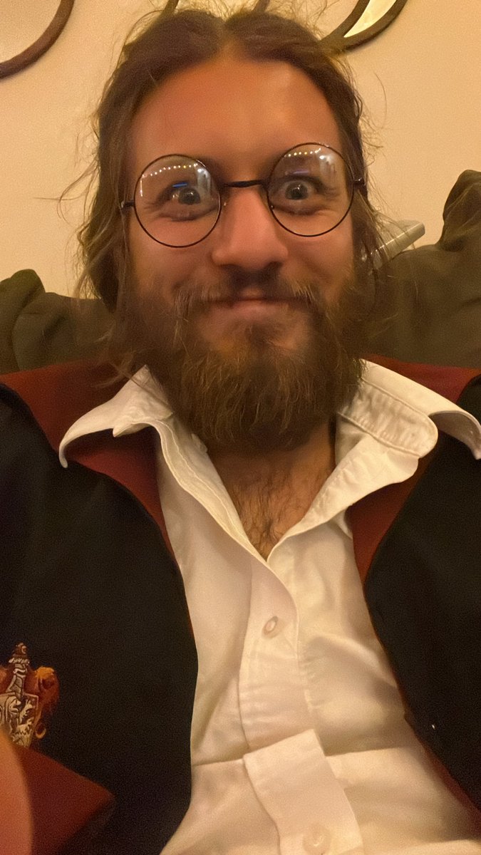 yoursummerworld's tweet photo. they calls me Hairy Potter https://t.co/6p1GrWXeGR