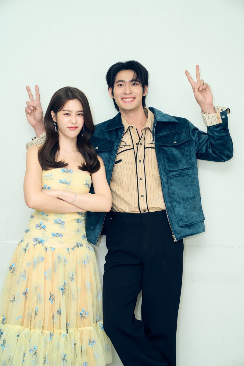 NoProblemFG's tweet photo. มีใครคิดถึงคู่นี้มั้ย #แบมจู #แบมสราลี #จูเนียร์กาจบัณฑิต https://t.co/eJeOEBJ1dh